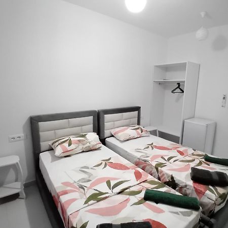 Ida Apartments Sarandë Eksteriør billede