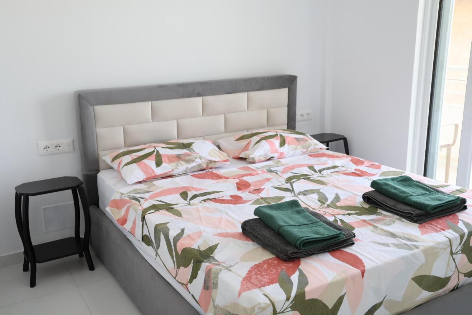 Ida Apartments Sarandë Eksteriør billede